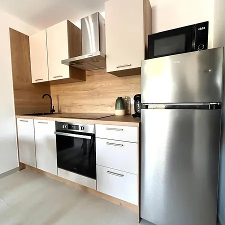 Apartament T2 Sun 3 Etoiles- Plage & Commerces A 200M- Terrasse Avec Barbecue- Residence Neuve Avec Parking & Wifi