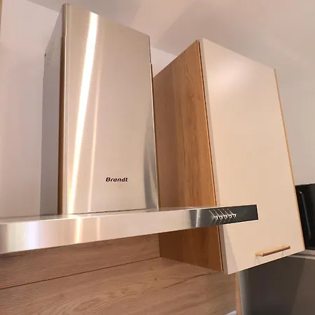 T2 Sun 3 Etoiles- & Commerces A 200m- Terrasse Avec Barbecue- Neuve Avec Parking & Wifi *