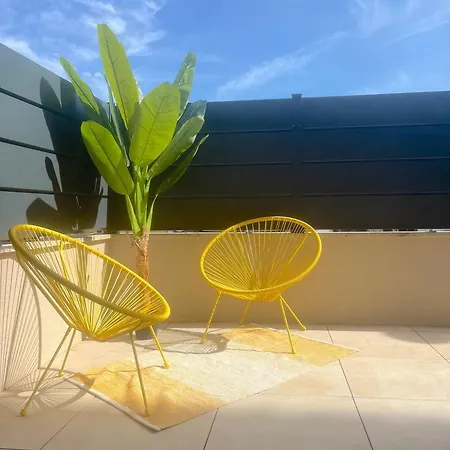 Apartament T2 Sun 3 Etoiles- Plage & Commerces A 200M- Terrasse Avec Barbecue- Residence Neuve Avec Parking & Wifi Les Hameaux de Porticcio