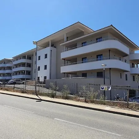 Apartmán T2 Sun 3 Etoiles- Plage & Commerces A 200M- Terrasse Avec Barbecue- Residence Neuve Avec Parking & Wifi Les Hameaux de Porticcio