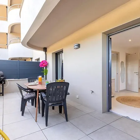 Apartmán T2 Sun 3 Etoiles- & Commerces A 200m- Terrasse Avec Barbecue- Neuve Avec Parking & Wifi Les Hameaux de Porticcio