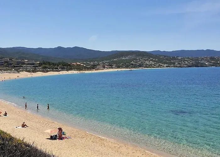 Apartamento T2 SUN 3 étoiles- Plage&Commerces à 200m- Terrasse avec Barbecue- Résidence neuve avec Parking&Wifi *