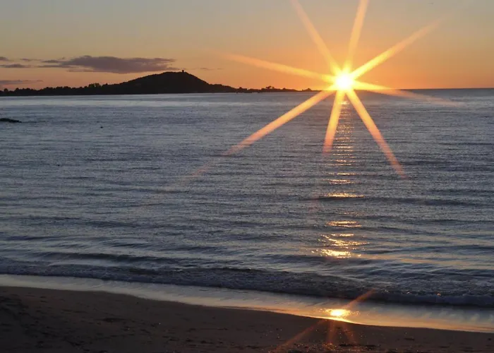 T2 Sun 3 Etoiles- Plage & Commerces A 200M- Terrasse Avec Barbecue- Residence Neuve Avec Parking & Wifi *