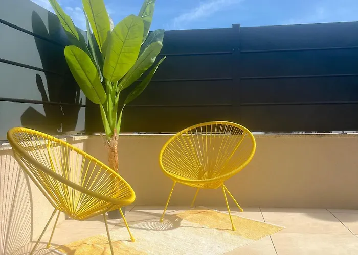 Apartamento T2 SUN 3 étoiles- Plage&Commerces à 200m- Terrasse avec Barbecue- Résidence neuve avec Parking&Wifi Les Hameaux de Porticcio